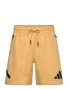 Z.n.e. Short Adidas Sportswear Yellow