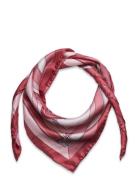 Lainy_1_90*90 BOSS Pink