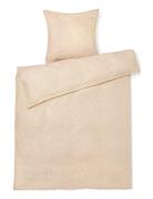 Monochrome Lines Sengetøj 140X220 Cm Dk Juna Beige