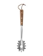 Pasta Server Beech Wood Heirol Silver