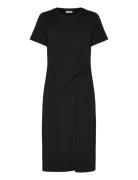 Manusanne Masai Black