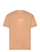 Pl Lifestyle Graphic Tee PUMA Beige