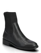 Chelsia W Exani Black