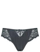 Dorrit Tai Missya Navy