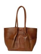 Mane Small RE:DESIGNED EST 2003 Brown