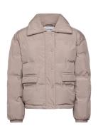 Lr-Mona Levete Room Beige