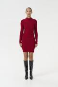 Gestuz Silvigz ls Short Dress Kvinde Feisty Red Metallic Korte Kjoler ...