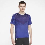 Nike Drifit ADV Run Division Techknit Løbe T-shirt L - T-shirts hos Ma...