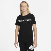 Nike Sportswear Tshirt 137-147 / M - T-shirts hos Magasin