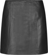 Modström Kessimd Short Skirt Kvinde Sort Korte Nederdele Str L - hos M...