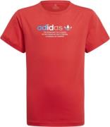 adidas TEE Mand Red Kortærmede T-shirts Str 128 - Bomuld hos Magasin