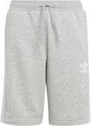 adidas Adicolor Shorts 128 - Træningsshorts Bomuld hos Magasin