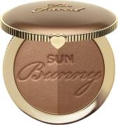 Too Faced Sun Bunny Bronzer 8 G - Pudder hos Magasin