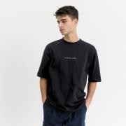 By Garment Makers Michael Oversized Logo Tee Mand Jet Black Kortærmede...