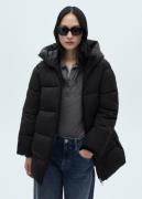 MANGO Hood Quilted Coat Kvinde Black Overgangsjakker Str XS - hos Maga...