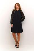 Culture Cubenton Lace Dress Kvinde Black Korte Kjoler Str S - hos Maga...