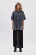 Gestuz Jiogz Oversize tee Kvinde Dark Grey Washed Toppe Str L - hos Ma...