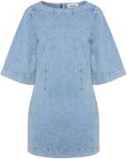 Minimum Jamilla Dress 3731 Kvinde Light Blue Korte Kjoler Str 40 - Bom...