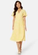 VILA Lovie S/S Wrap Midi Dress Yellow/Patterned 34