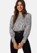 Object Collectors Item Caroline L/S Top Black AOP: Cloud Dan XS