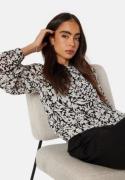 Object Collectors Item Objmila L/S Top Cloud Dancer AOP:Flo 34