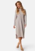 BUBBLEROOM Minou Shirt Dress Nougat / White 38