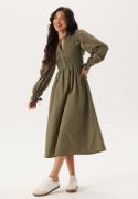 BUBBLEROOM V-neck Cotton Smock Dress Khaki green S