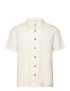 Akleo S/S Seersucker Shirt Tops Shirts Short-sleeved Cream Anerkjendt