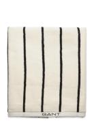 Stripe Towel 70X140 Home Textiles Bathroom Textiles Towels & Bath Towe...