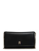 Th Refined Chain Crossover Bags Crossbody Bags Black Tommy Hilfiger