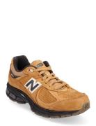 New Balance 2002R Low-top Sneakers Brown New Balance
