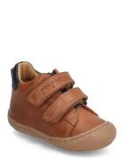 Walkers™ Velcro Shoe Low-top Sneakers Brown Pom Pom