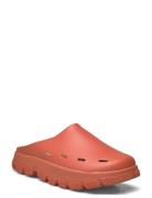 Trek Closed Sandal Shoes Mules & Clogs Red H2O