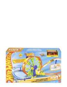 Rapid Launch & Loop Playset With 1:64 Scale Die-Cast Toy Car, Crash & ...