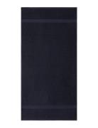 Avenue Handtowel Home Textiles Bathroom Textiles Towels & Bath Towels ...