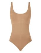 Smooth Comfort Shapwear Body Shapewear Undertøj Beige CHANTELLE