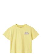 Nkfmuba Squishmallows Nreg Ss Top Vde Tops T-Kortærmet Skjorte Yellow ...
