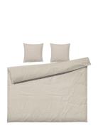 Daisy Bed Linen 200X220 Cm Sand/White Dk Home Textiles Bedtextiles Bed...