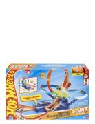 Stunt Tracks Mid-Air Crash Playset With 1:64 Scale Die-Cast Toy Car & ...