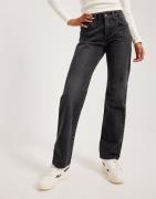 Levi's - Sort - Middy Straight
