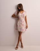 JDY - Blomstret - Jdystarr Life S/S Dress Wvn Dia