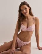 Nelly - Pink - Cute Contrast Bikini Top