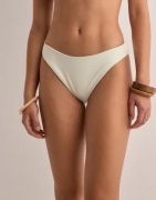 Nelly - Hvid - Clean Cut Bikini Panty