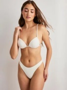Nelly - Hvid - Cheeky Bikini Panty