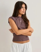 Nike - Lilla - W Nsw Chill Knit Rib Ss Top