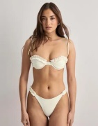Nelly - Hvid - Ruffle Bikini Balcony