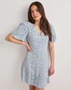 Vero Moda - Blomstret - Vmalba Ss Short Dress Wvn Ga Noos