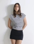 Nelly - Ternet/Stribet - Stripe Shoulder Top