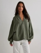 One Teaspoon - Grøn - Linen Lace Up Shirt