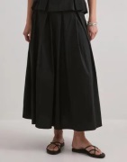 Vero Moda - Sort - Vmfriba Hw 7/8 Skirt Wvn